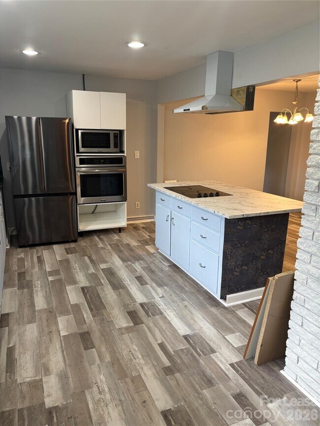 Photo - 6225 Branch Hill Cir