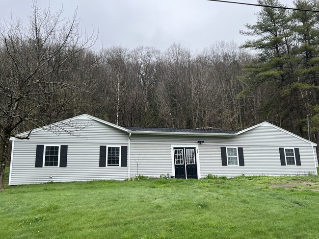 Building Photo - 107 Upper Loveland Rd Rental