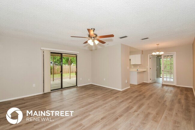 Photo - 5343 Birch Ave