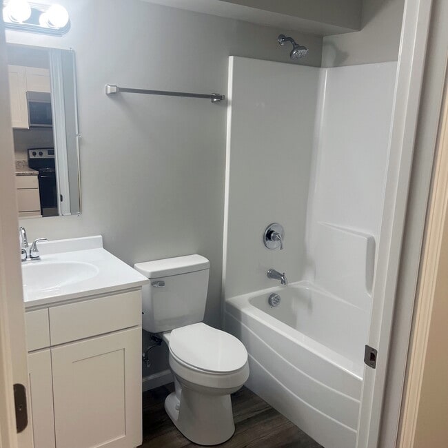 Photo - 716 Tall Oaks Dr Unit Apt 110