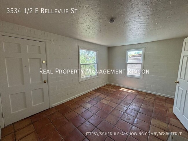 Photo - 3534 1/2 E Bellevue St-