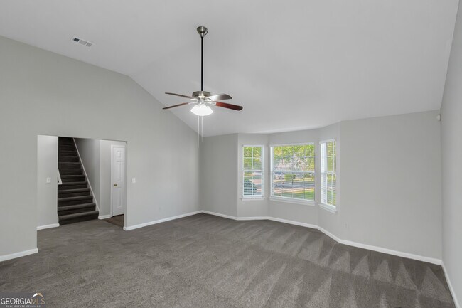 Photo - 481 Harvick Cir