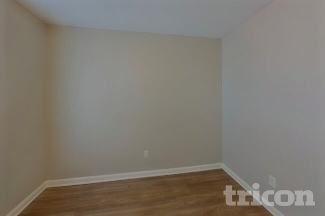 Photo - 163 Brooksong Dr