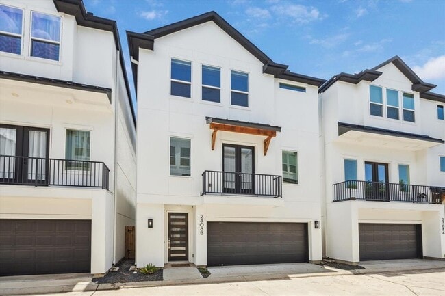 Photo - 2308 Campbell Rd Condo Unit B