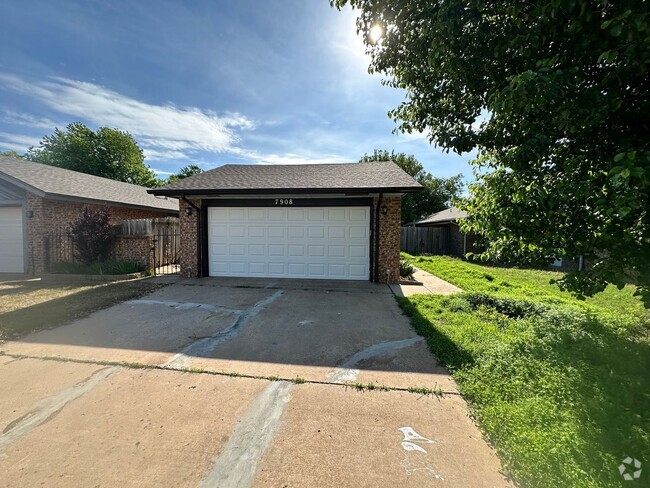 Building Photo - Stylish 3-Bedroom, 2-Bath Home with Modern...