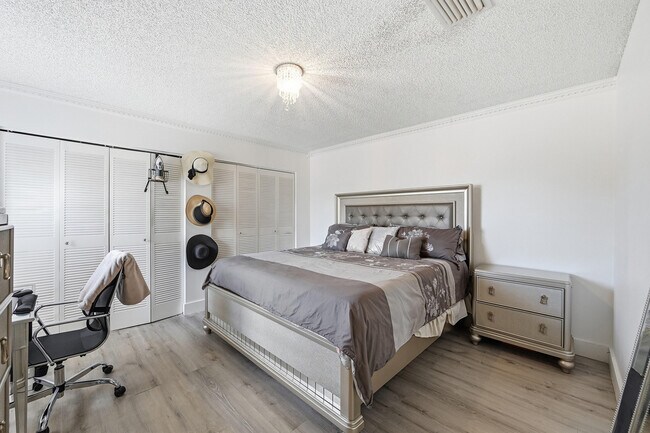 Photo - 2498 NW 99th Ave