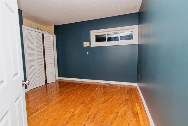 Photo - 22 Bolton Pl