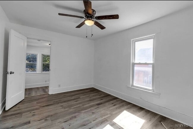 Photo - 137 Southside Pkwy