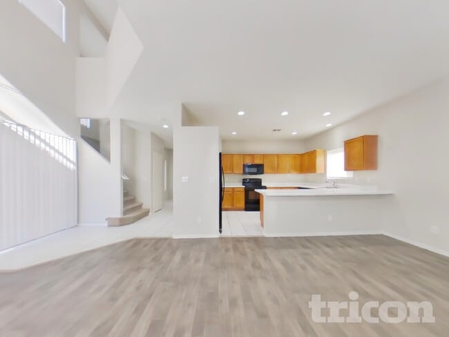 Photo - 1750 W Union Hills Dr