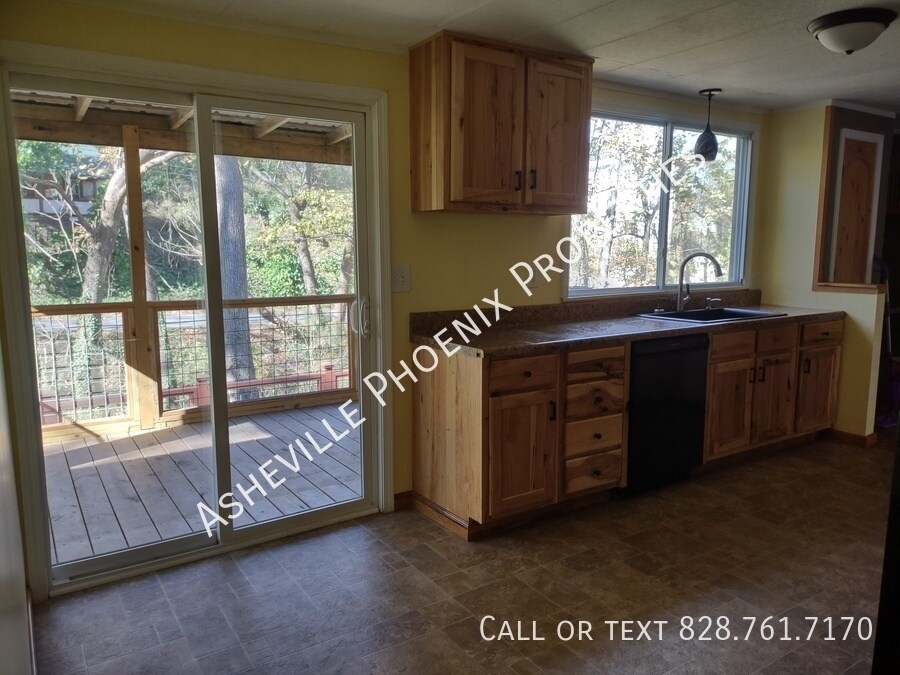 Photo - 115 Deaver Street