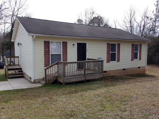 Photo - 3 Bedroom 1 Bath Home