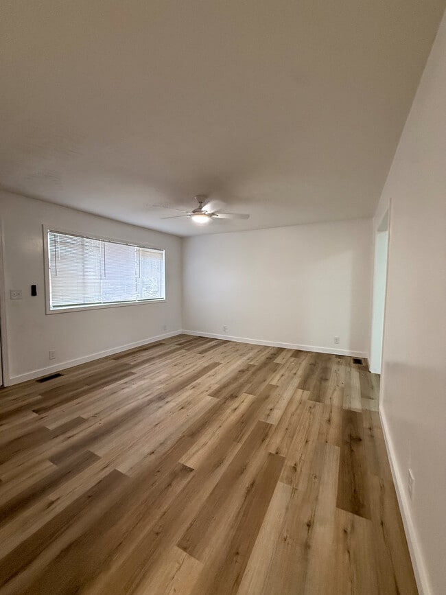 Photo - 214 Madison Ave