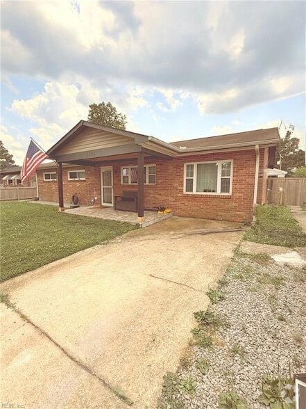 Building Photo - 3925 Galleon Dr Rental