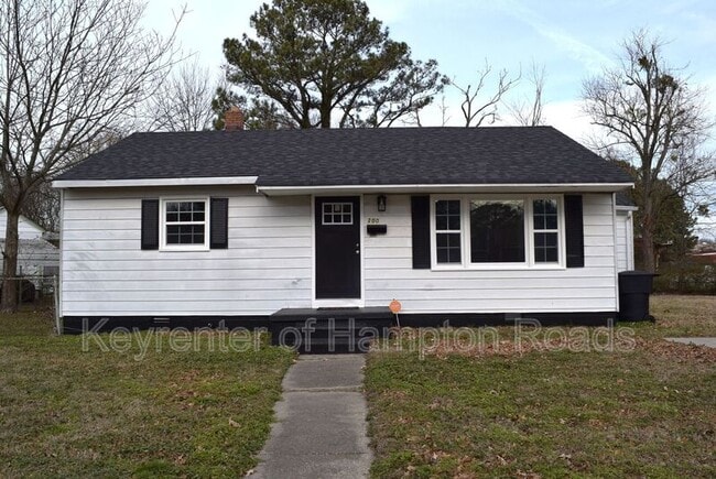 Photo - 200 Dwight Dr Casa