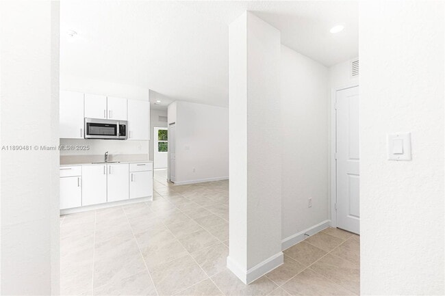 Photo - 2232 SE 30th St