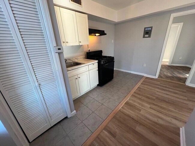 Photo - 314 Market St Unit 9