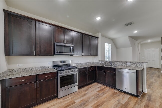 Photo - 19214 Tannach Dr