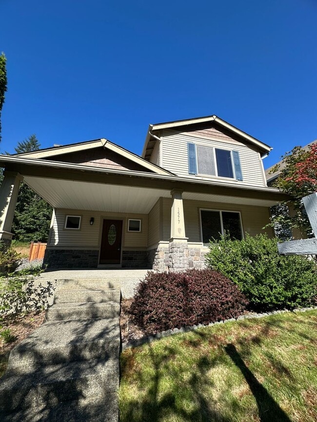 Building Photo - 1577 Burnside Pl Rental