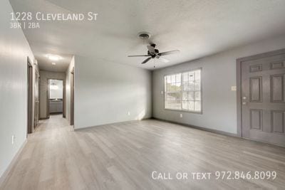 Photo - 1228 Cleveland St