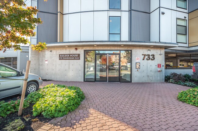 Photo - Railside House