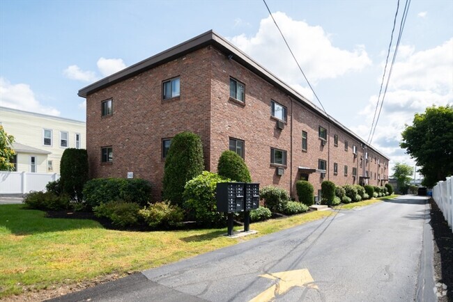 Building Photo - 146 Willow St Unit 33 Rental