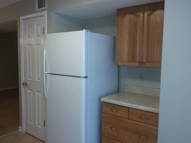 Photo - Great Townhome In Oak Grove - Easy Access to Emory & CDC