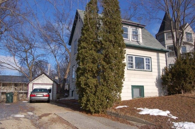 Photo - 1626 Winnebago St Unit 2