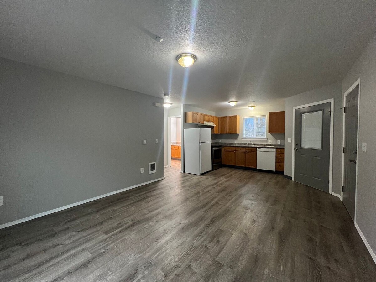 Ascot Place Apartments - Ascot Place Apartments