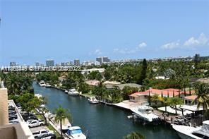 Photo - 2350 NE 135th St Unit 610