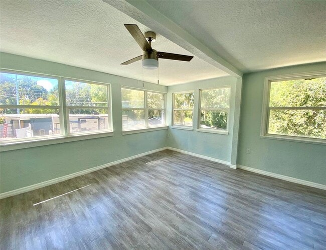 Photo - 1503 N County Rd 19A