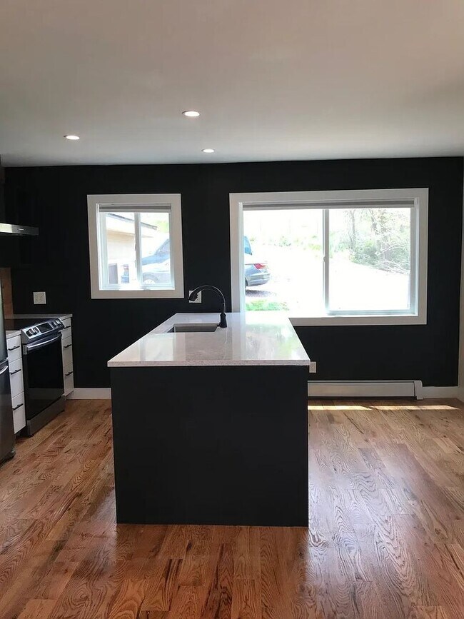 Photo - 2473 20th St Unit 3