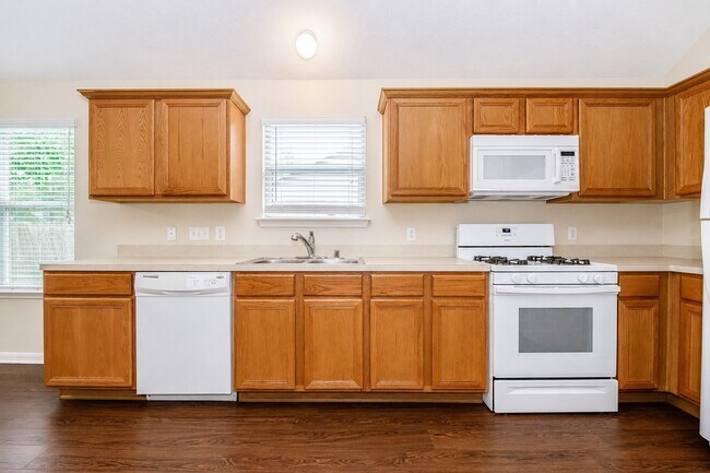 Photo - 17523 Port O Call St