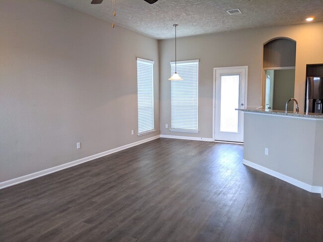 Photo - Available for Immediate Move-in! Wonderful Single Family Home in Siena!