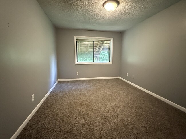Photo - Your New Home Awaits: Charming 3-Bedroom T...