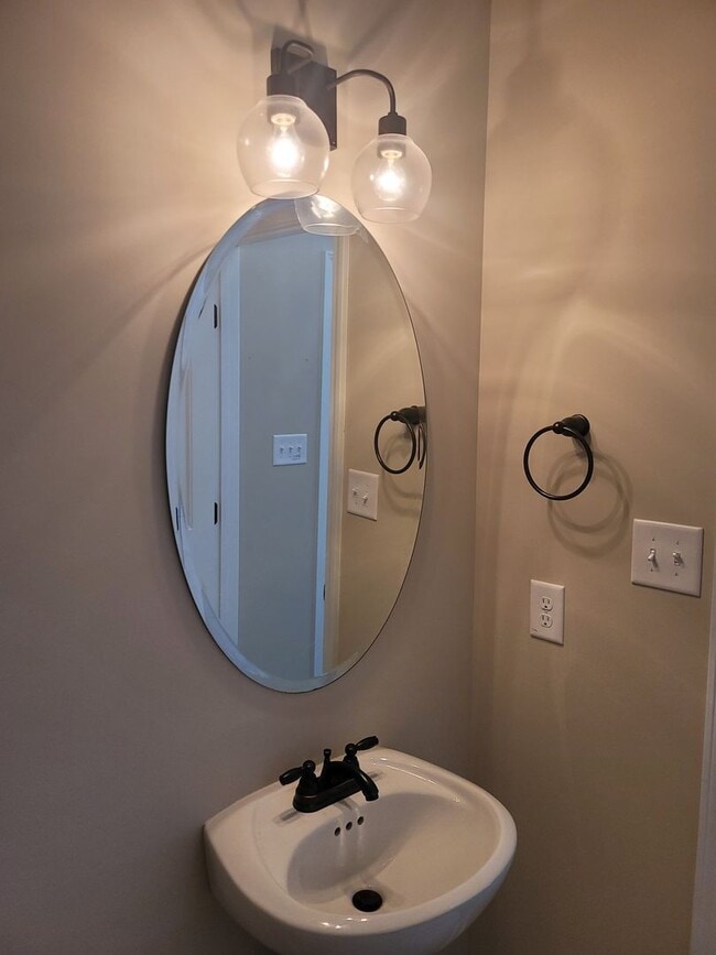 Photo - Beautiful 2 Story Home Located Outside of Fayetteville and Fort Bragg!