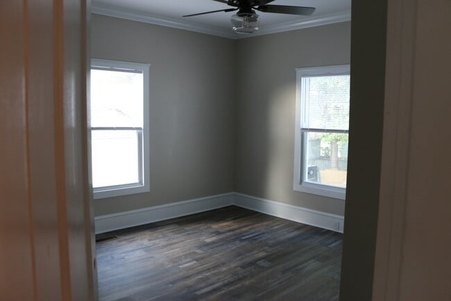 Photo - 1426 Harvey St