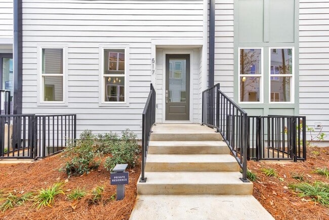 Photo - 517 Motivation Cir NW