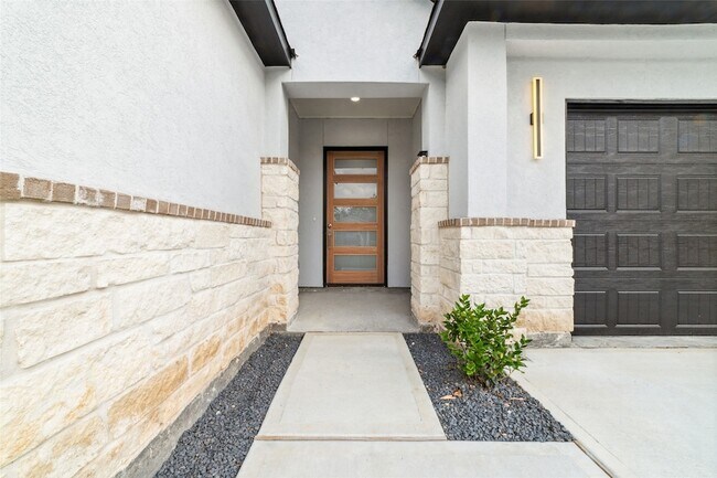 Photo - 8106 Talton St House