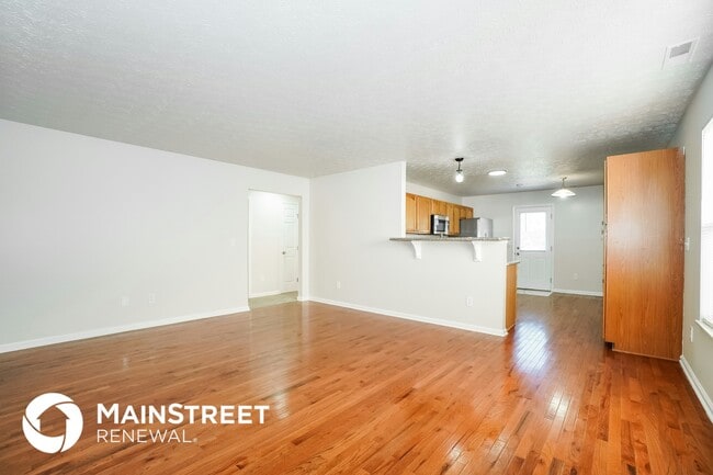 Photo - 3853 Sugarbark Dr