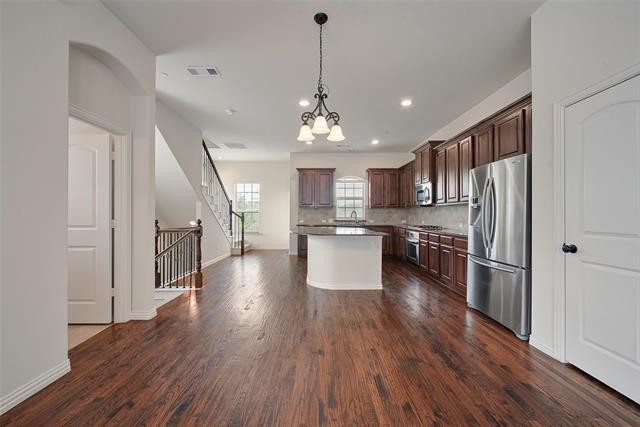 Building Photo - 6491 Las Colinas Blvd
