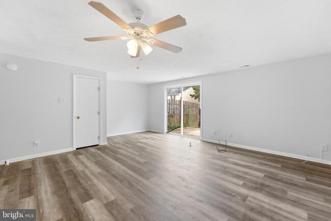 217 Vista Ct