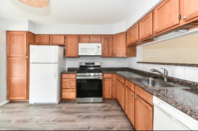 Building Photo - 6046 Raina Dr Rental