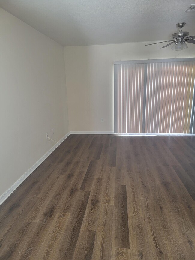 Photo - 7525 39th Pl N