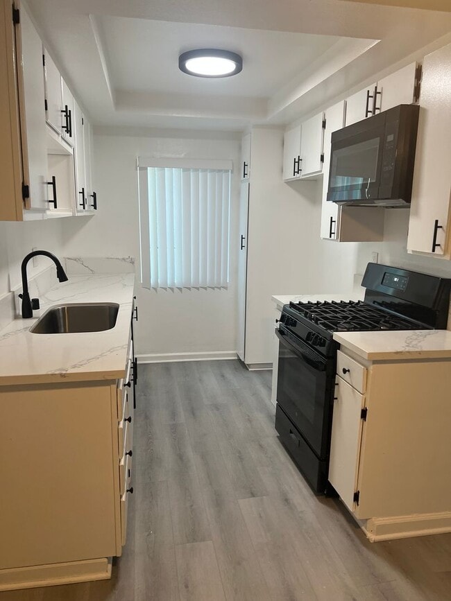 Photo - 21700 Septo St Unit D108