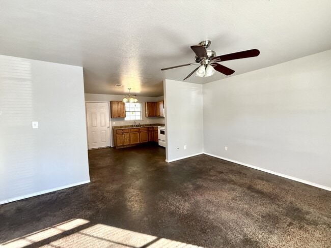 Photo - 11910 Fairview St