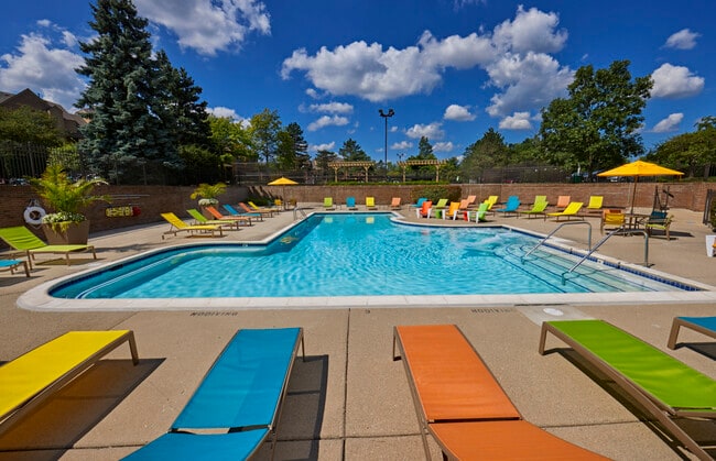 Saddle Creek Apartments
