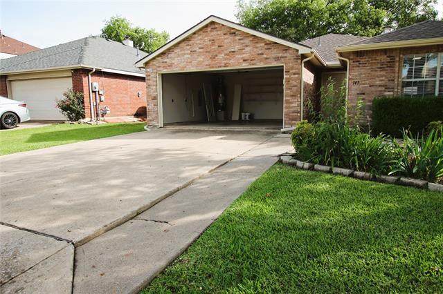 Photo - 147 Southlake Dr