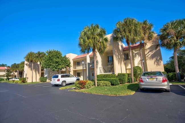 Photo - 1605 U.S. Rte 1 Condo