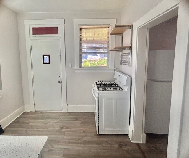 Photo - 2992 Ruthwood Ave