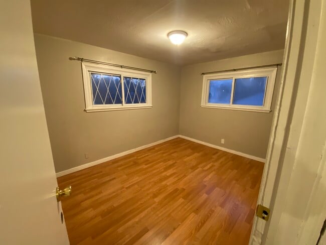 Photo - 1090 Elda Ln